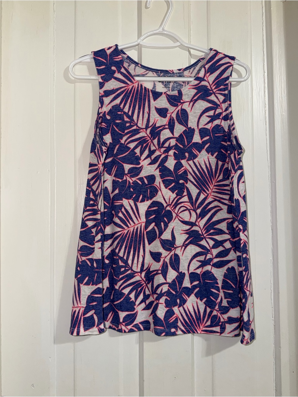 Women's size large STYLUS Navy & Pink Tropical Leaf Tank summer warm beach